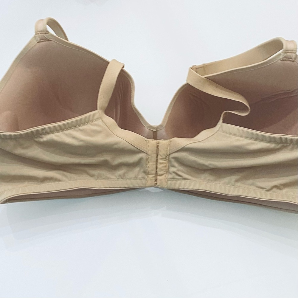 Cacique Wireless T-Shirt Bra - Picture 2 of 3